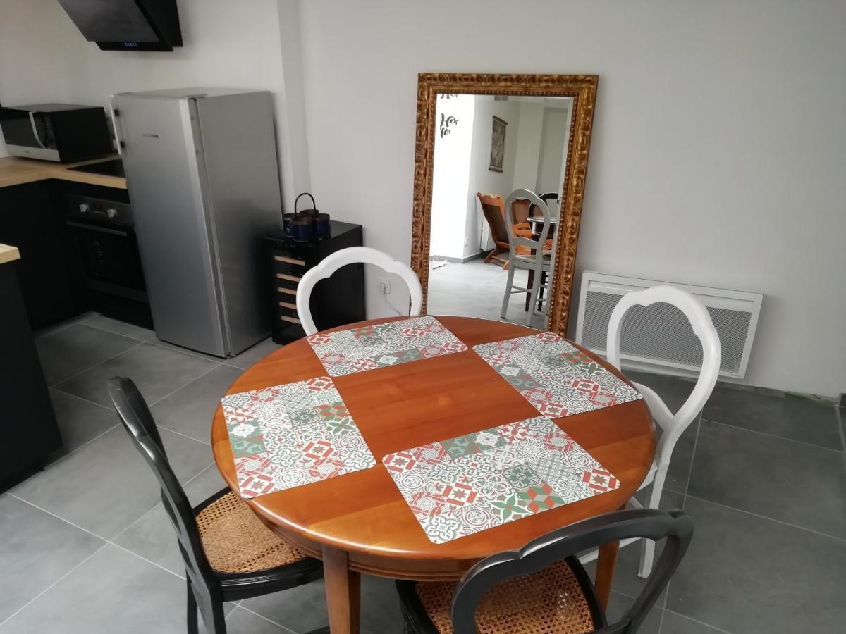 Ferienwohnung Au Rythme De Concarneau Exterior foto
